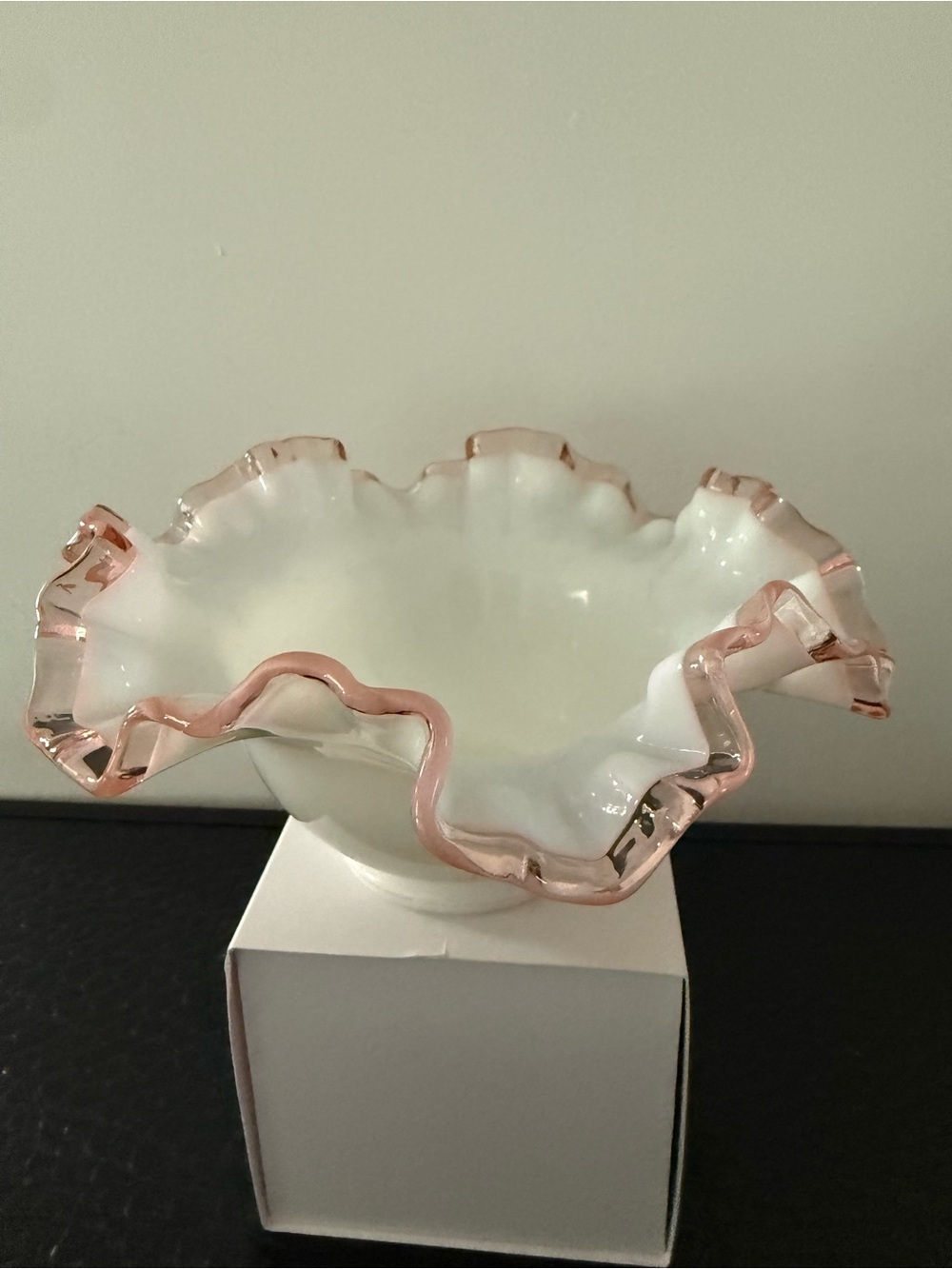 VTG FENTON Milk Glass Ruffled White Glass Bowl with Pink Trim